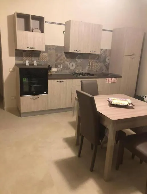Casa Vacanze Da Ciccio Barcellona Pozzo di Gotto 0*,  Italia